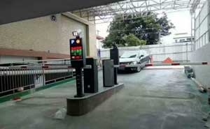 棗莊中奧萬(wàn)融公館車牌識(shí)別系統(tǒng)案例