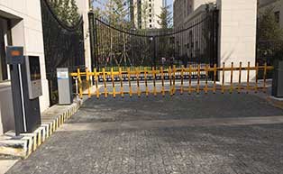 中航國(guó)際廣場(chǎng)（智能停車(chē)場(chǎng)管理系統(tǒng)）工程案例 - 中出網(wǎng)-智能出入口與停車(chē)充電門(mén)戶(hù)