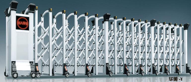 商丘出安智能伸縮門安裝在尚都國際大門口