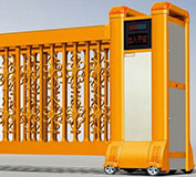 喜信：建寧縣第二實(shí)驗(yàn)小學(xué)安裝三明出安伸縮門