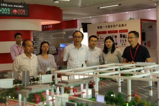 龍華區(qū)領(lǐng)導(dǎo)走訪道爾