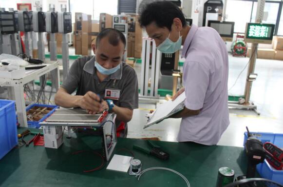 大賽分為停車場產(chǎn)品組、通道閘產(chǎn)品組兩組比賽