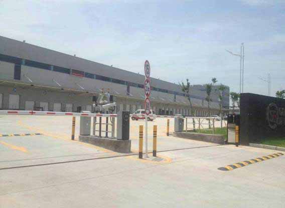 順豐-深圳機(jī)場(chǎng)停車場(chǎng)系統(tǒng)工程案例 - 中出網(wǎng)-智能出入口與停車充電門(mén)戶