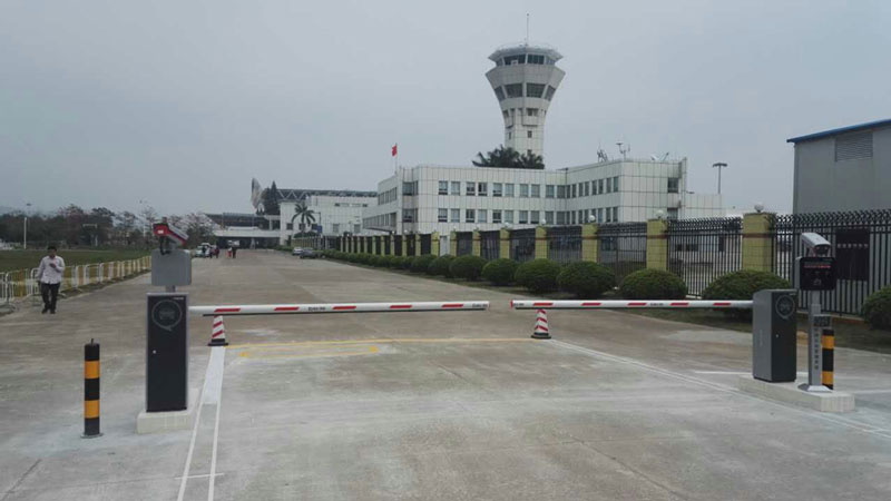 珠海機場停車場系統(tǒng)工程案例 - 中出網(wǎng)-智能出入口與停車充電門戶