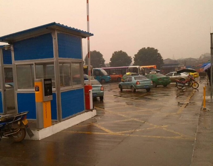 永州出安智能停車場系統(tǒng)進(jìn)駐永州高鐵站