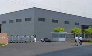 渭南申華汽車(chē)文化產(chǎn)業(yè)園伸縮門(mén)案例