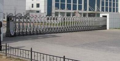 張家口宏建窗業(yè)有限公司項(xiàng)目伸縮門支持張家口出安智能