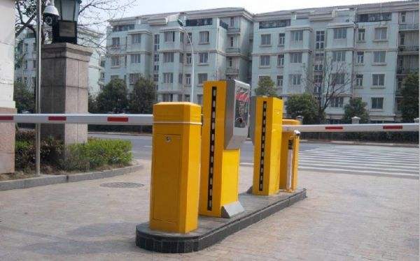 熱烈祝賀承德出安智能道閘進(jìn)駐志和馨居房產(chǎn)