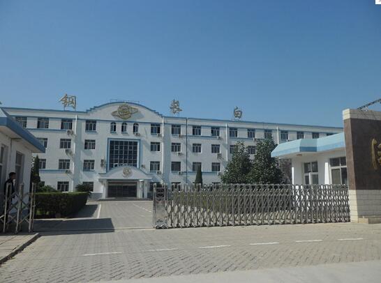 秦皇島出安智能伸縮門成功牽手首鋼長白