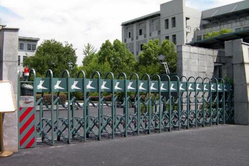 電賀秦皇島出安智能電動(dòng)伸縮門進(jìn)駐博輝萬(wàn)象城