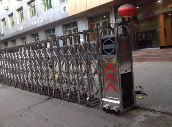 麗水市文元教育集團選用麗水出安智能電動伸縮門彰顯個性