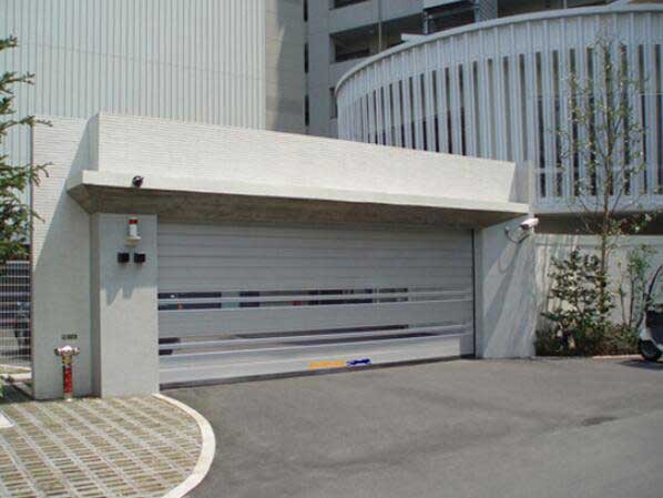 艾富來(lái)高速車(chē)庫(kù)門(mén)