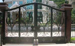 北京市流星花園開門機(jī)案例