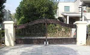 上海江南華府別墅開門機(jī)案例