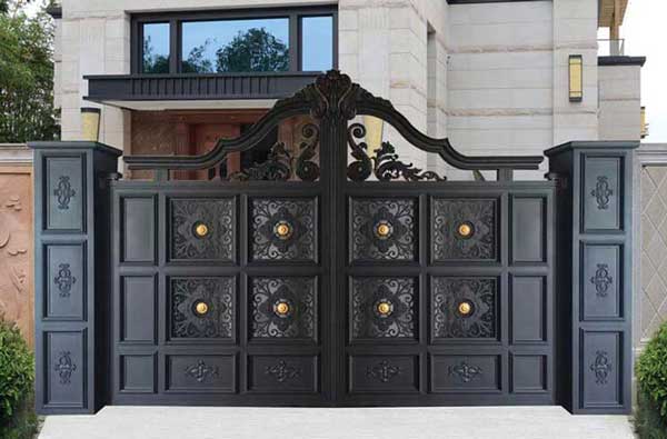 慶賀烏海萬達廣場選用烏海出安智能別墅大門