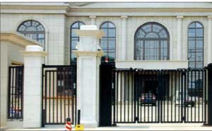 石嘴山市礦業(yè)(集團)有限責(zé)任公司懸浮折疊門案例