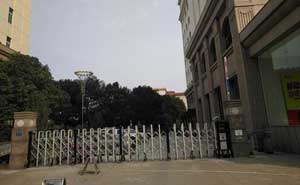 荊門移動公司伸縮門案例