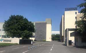 華森制藥伸縮門案例