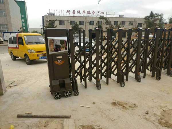 敖漢旗大眾4S店電動(dòng)伸縮門工程 - 中出網(wǎng)-智能出入口與停車充電門戶