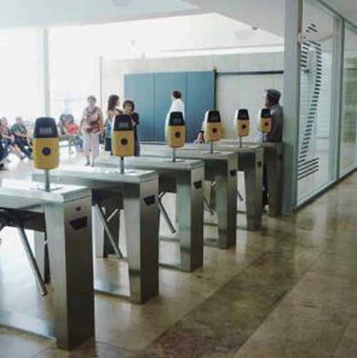 公共交通三輥閘機