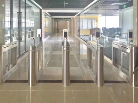 熵基科技×武漢東西湖車管所：打造人臉核驗系統(tǒng)杜絕“黃牛”