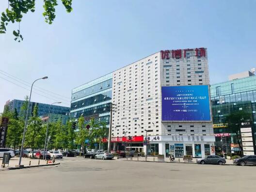 優(yōu)博廣場(chǎng)