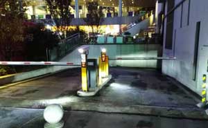重慶盤龍奧園廣場(chǎng)車牌識(shí)別系統(tǒng)案例