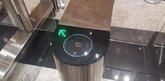 令令開(kāi)門(mén)賦能北京莊勝?gòu)V場(chǎng)，打造全新通行體驗(yàn)