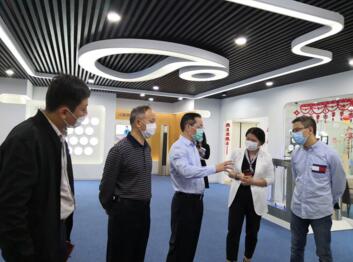 廈門市政協(xié)黨組成員、副主席李欽輝一行調(diào)研瑞為