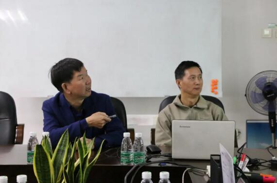 陳董首先向來訪的領導們表示了歡迎