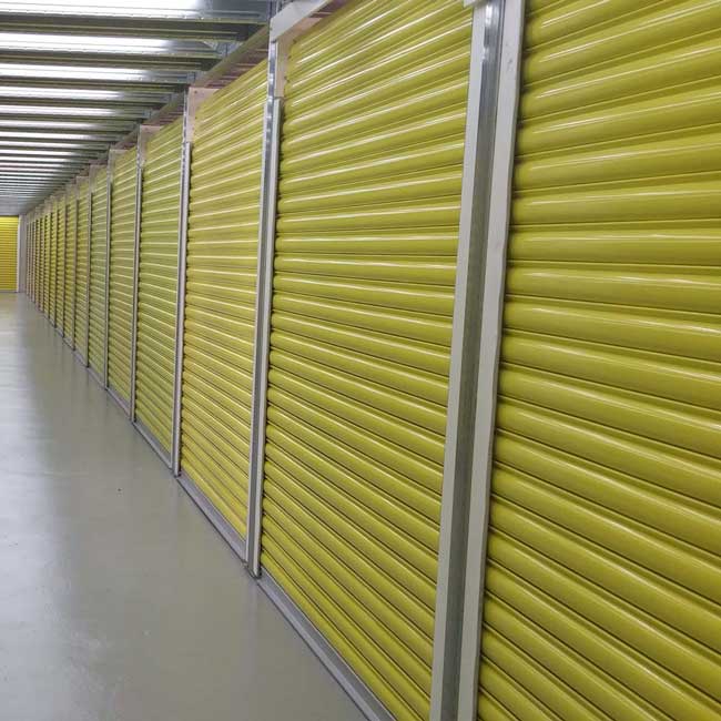 黃色鋼制防風手動卷簾門