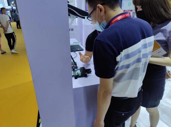 現(xiàn)場還展示了智能車牌識(shí)別終端管理平臺(tái)VDS