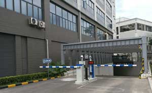 哈爾濱工業(yè)大學(xué)（深圳）車牌識(shí)別系統(tǒng)案例 - 中出網(wǎng)-智能出入口與停車充電門戶