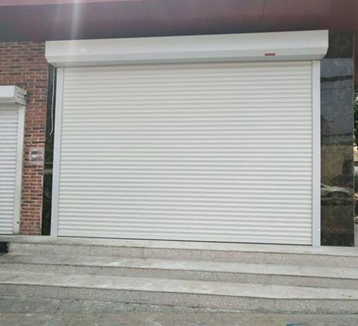 鎮(zhèn)江鋁合金卷簾門與塑鋼卷簾門有什么不一樣？