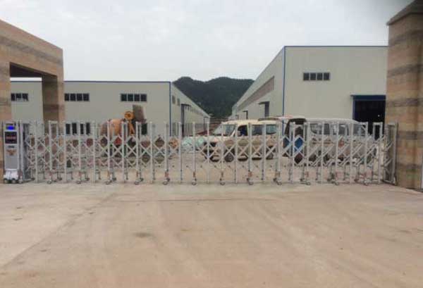 喜迎南充出安智能電動伸縮門進駐南充三環(huán)電子有限公司