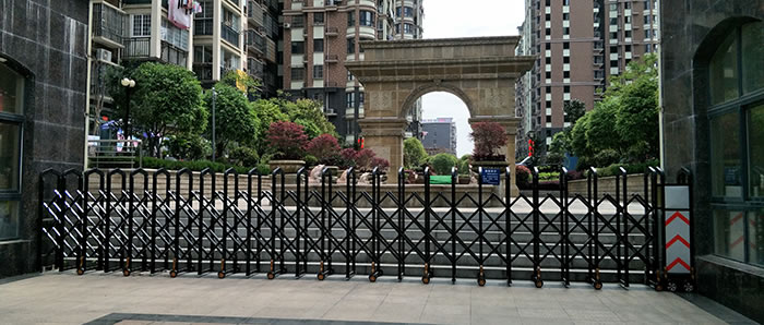 熱烈祝賀景德鎮(zhèn)出安智能電動(dòng)伸縮門進(jìn)駐山水瑞園